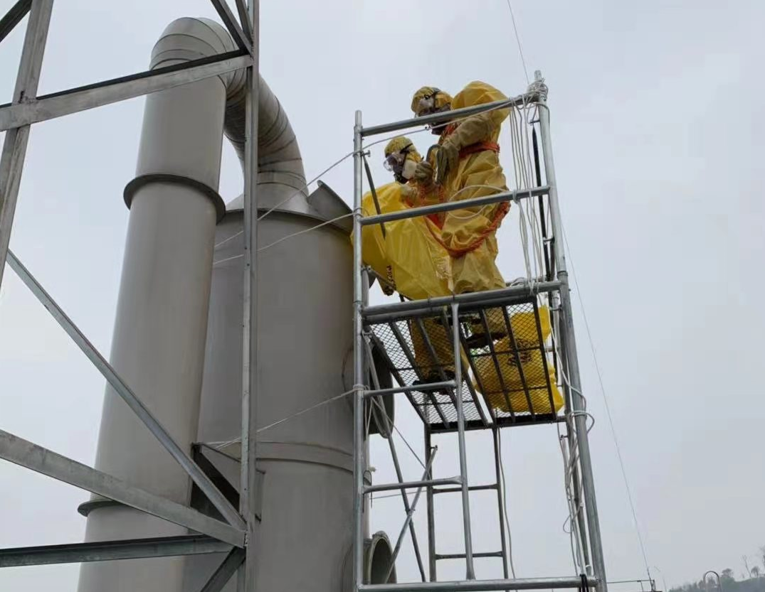 洗滌塔填料更換